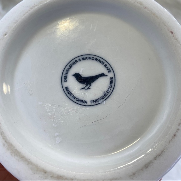 Anthropologie White Coffee Mug With Black Stylized Monogram "R" On Front - Picture 8 of 8